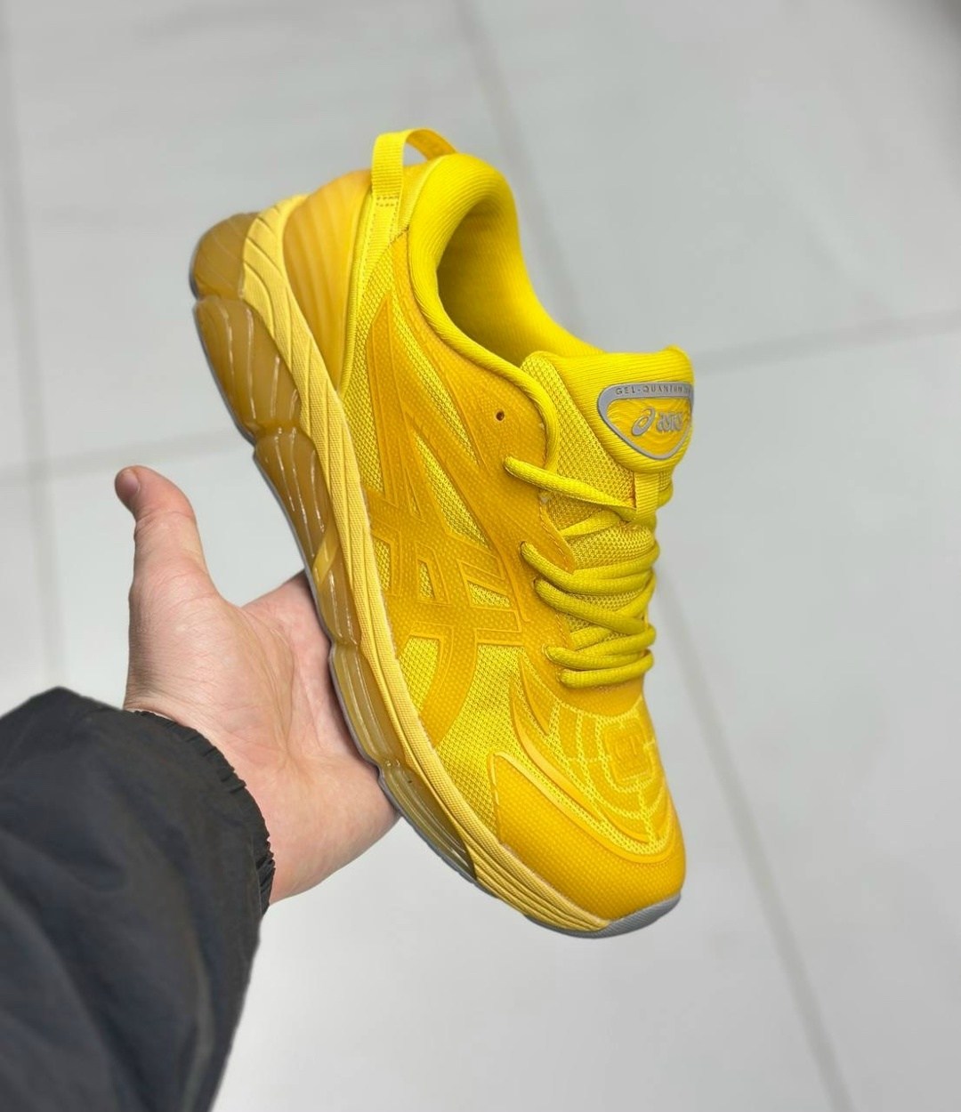 кроссовки asics,мужские кроссовки asics,кроссовки желтые,кроссовки,кроссовки асикс