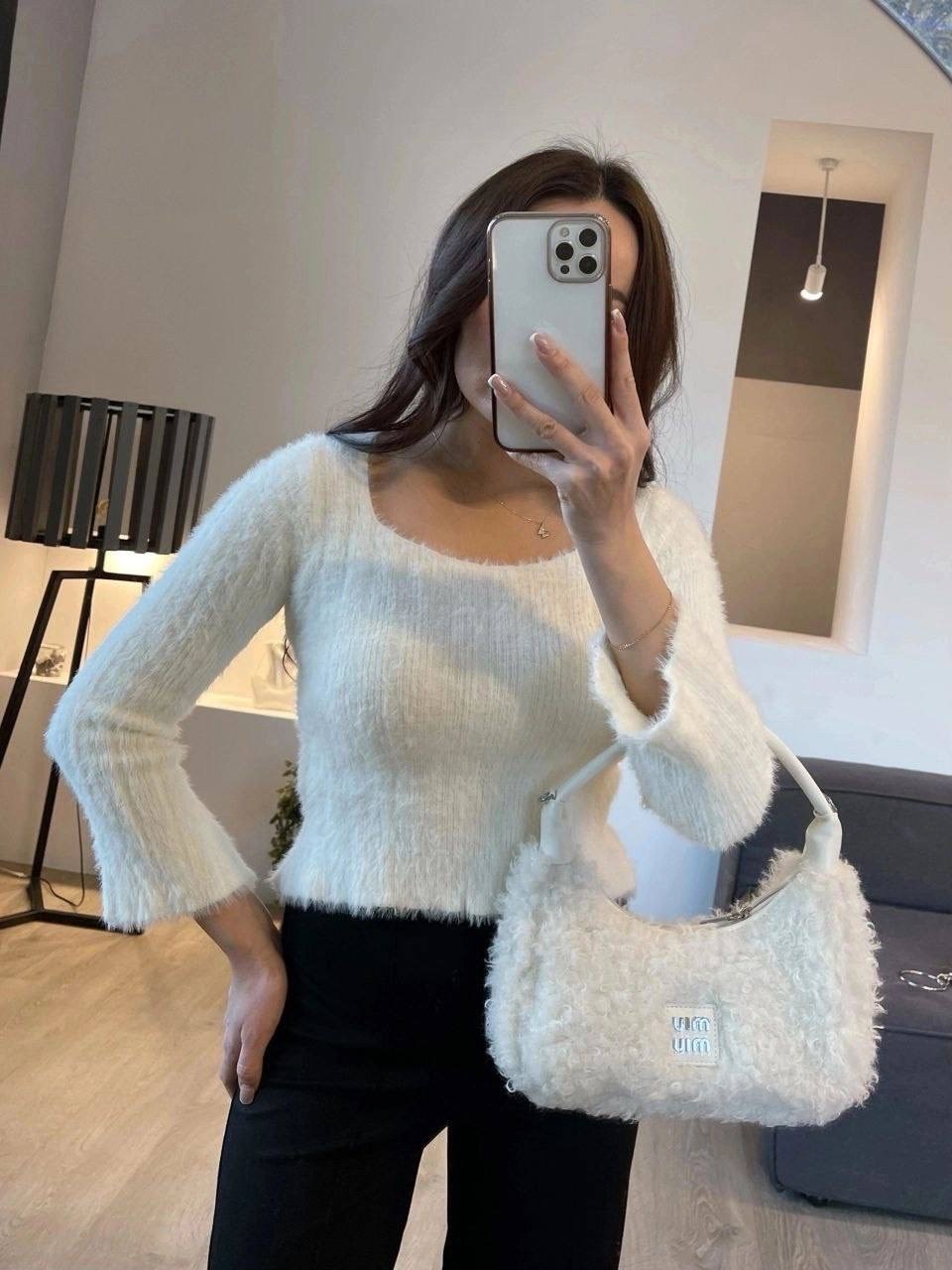 кофта вязаная,кофта женская,вязаные джемпера,пушистый свитер,короткий свитер