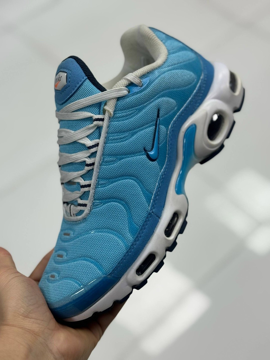 кроссовки nike air max plus tn,nike air max tn plus,кроссовки nike air max plus,кроссовки,nike air max tn
