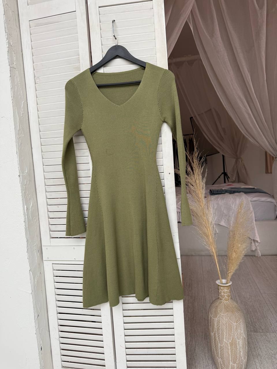 вязаное платье,платье облегающее,трикотажное платье,вязаное платье женское,пуловер женский