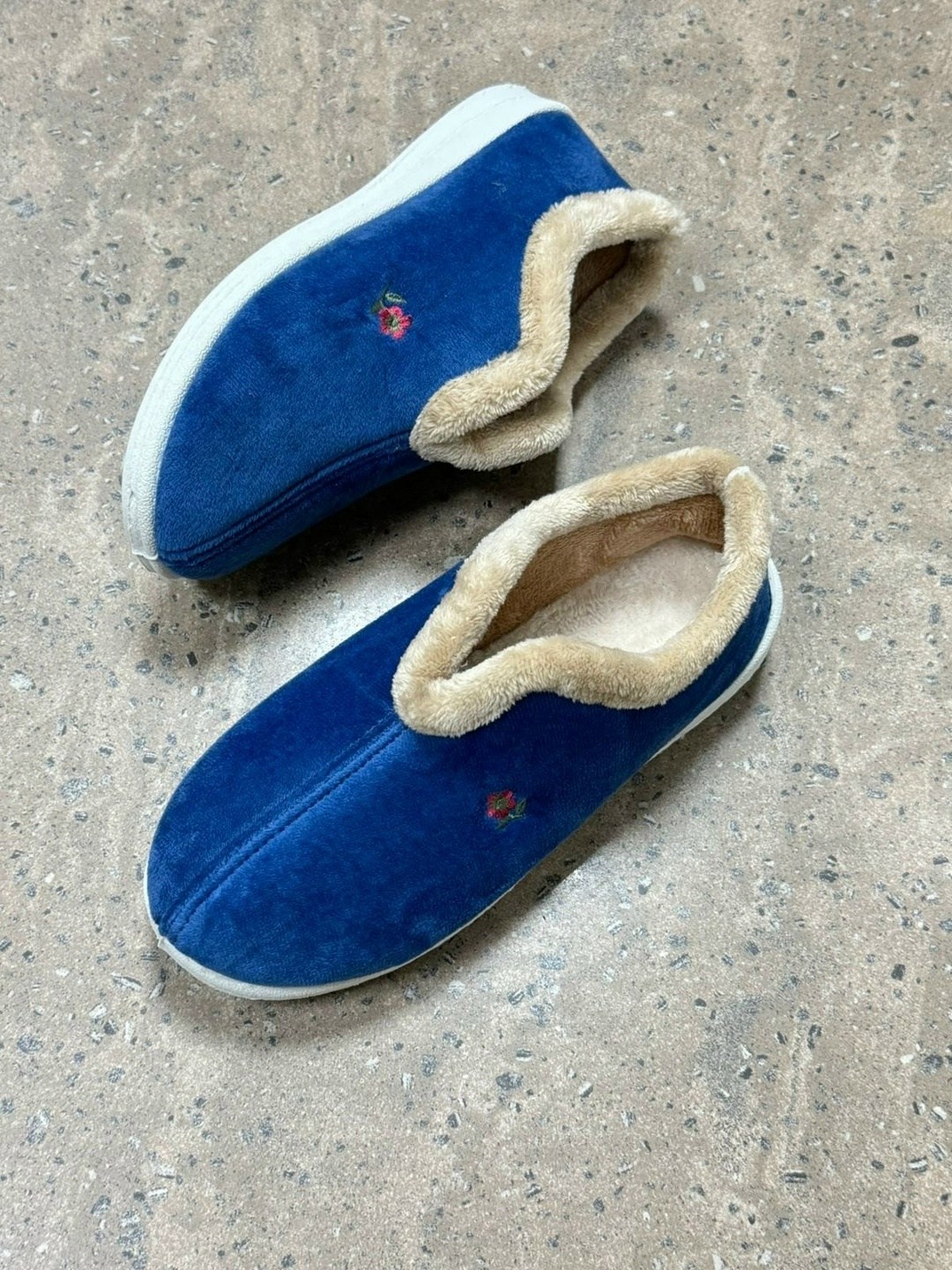 домашние тапочки,бабуши тапочки домашние теплые чуни,,женские домашние тапочки,тапочки теплые домашние чуни