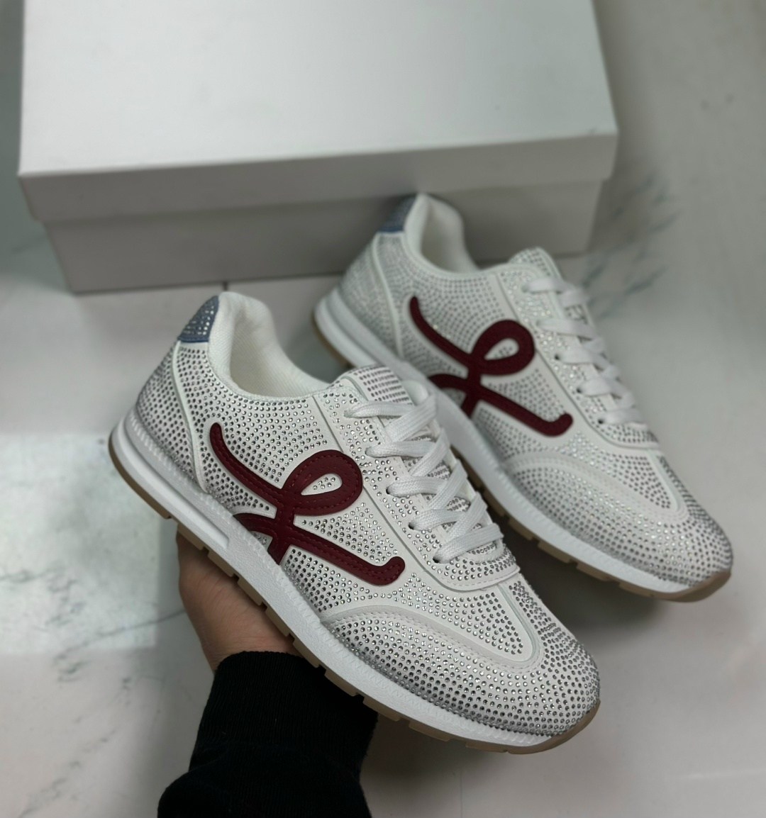 кроссовки женскиe,кроссовки,кроссовки тренд,спортивная ,луи виттон кроссовки женские