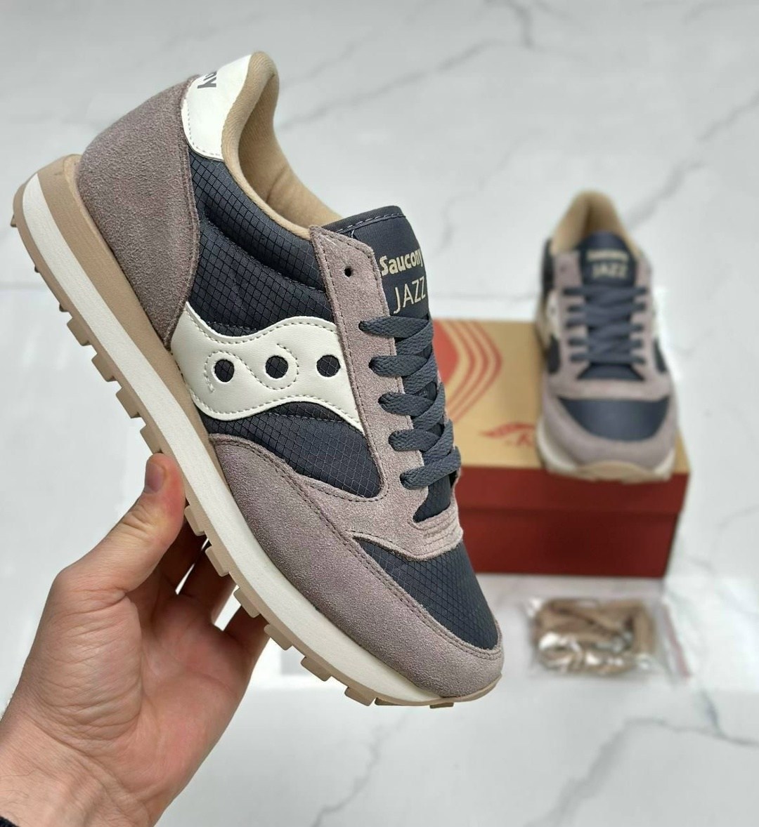 кроссовки saucony jazz original,мужские кроссовки saucony jazz original,кроссовки saucony,кроссовки saucony jazz,мужские кроссовки saucony