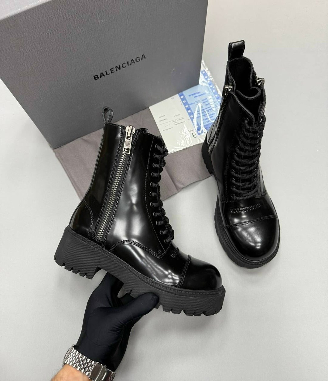 женские кожаные высокие ботинки balenciaga tractor черного цвета,ботинки balenciaga,ботинки balenciaga арт. 500572,ботинки balenciaga strike черные,ботинки balenciaga лакированные черные