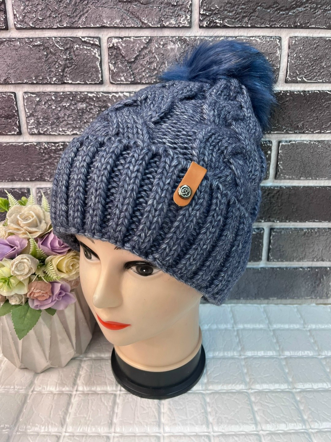 женская вязаная шапка,шапка женская,вязаная шапка,шапка вязанная,женская вязанная шапка