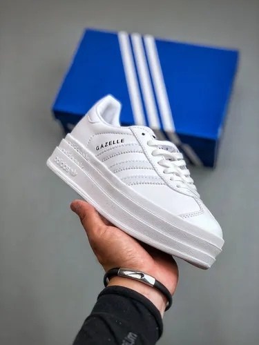 ,кроссовки adidas,белые кроссовки,кроссовки женские adidas,адидас супер стар