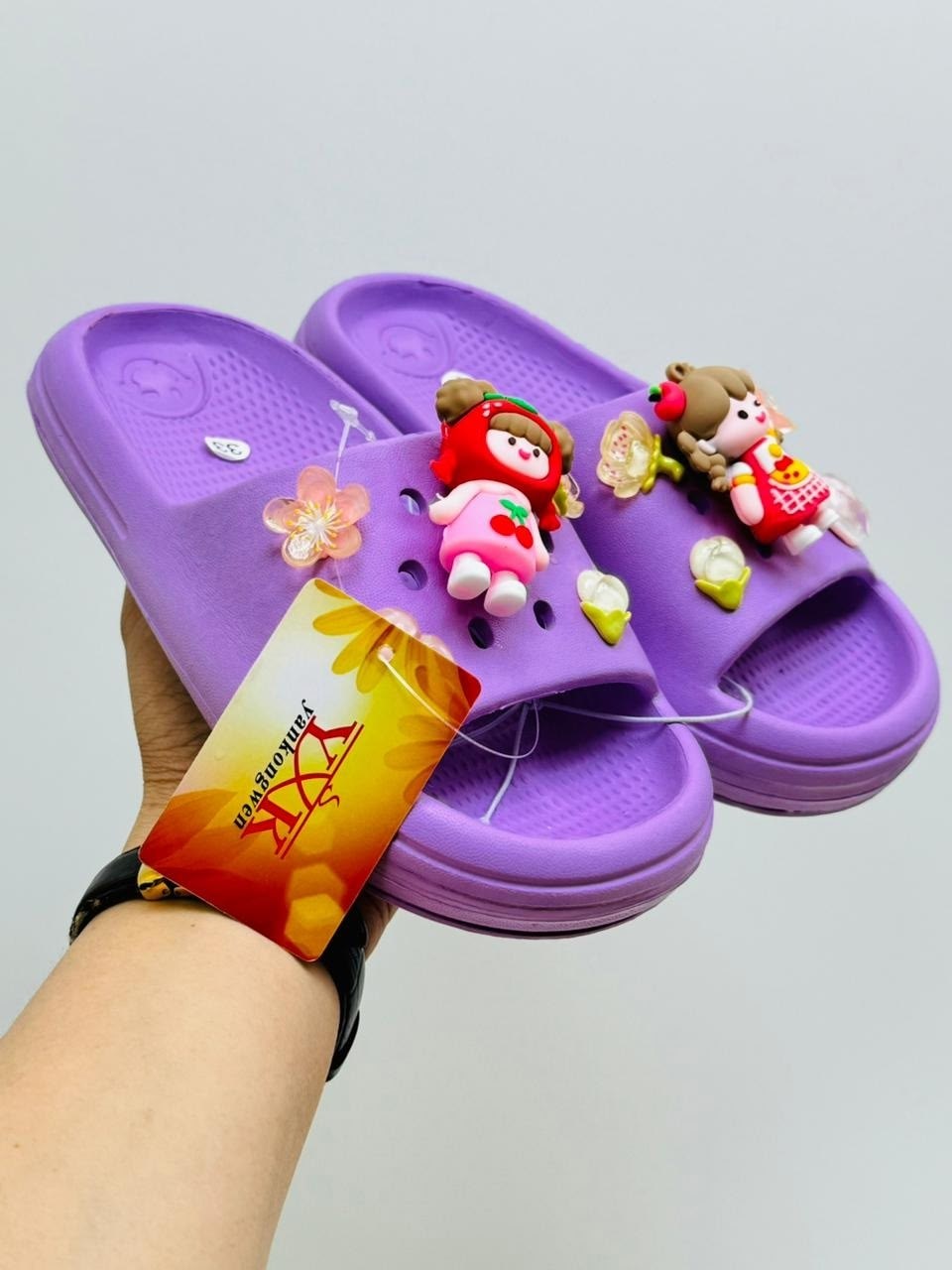 шлепанцы детские,тапки детские,,детские сандалии,детские тапочки