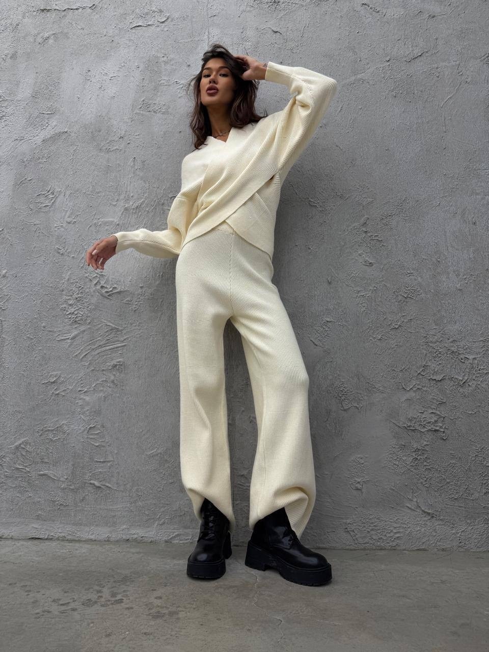 костюм вязаный,костюм трикотажный,трикотажный костюм с брюками,кашемировый брючный костюм,трикотажный костюм женский