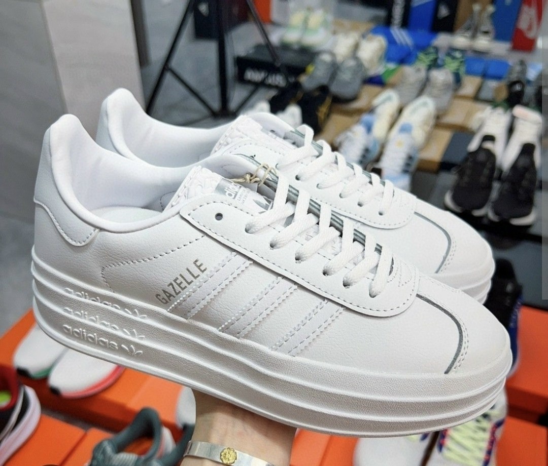 ,кроссовки adidas,белые кроссовки,кроссовки женские adidas,адидас супер стар