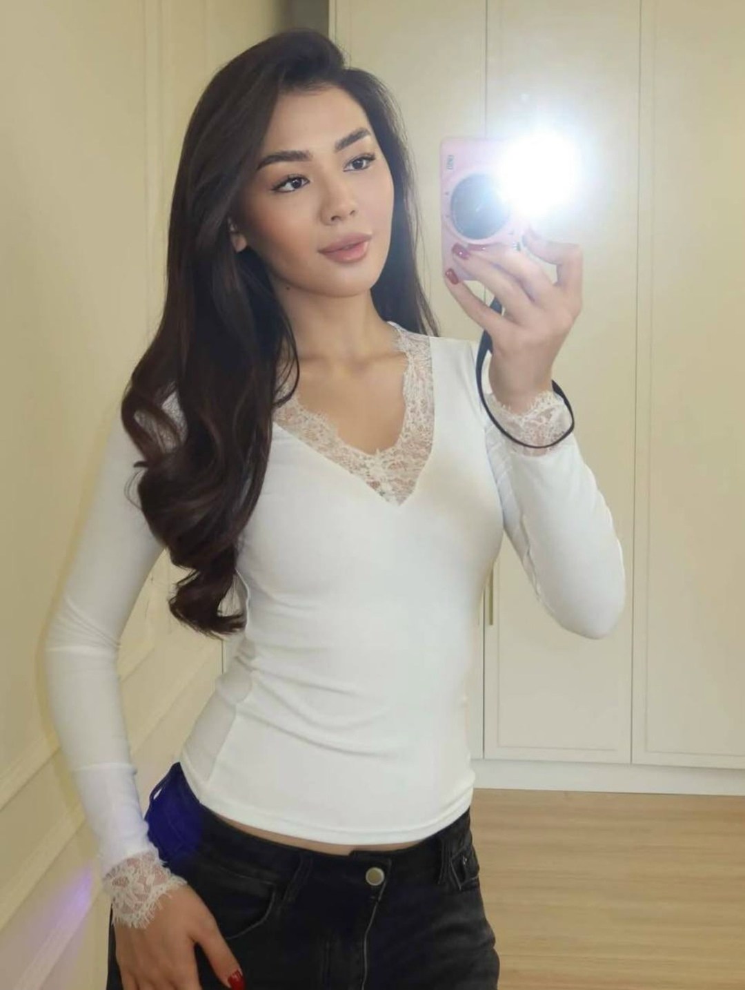 кружевной топ,кружевной топ женский,топ с кружевной отделкой,кружевные рукава,кружевная блузка