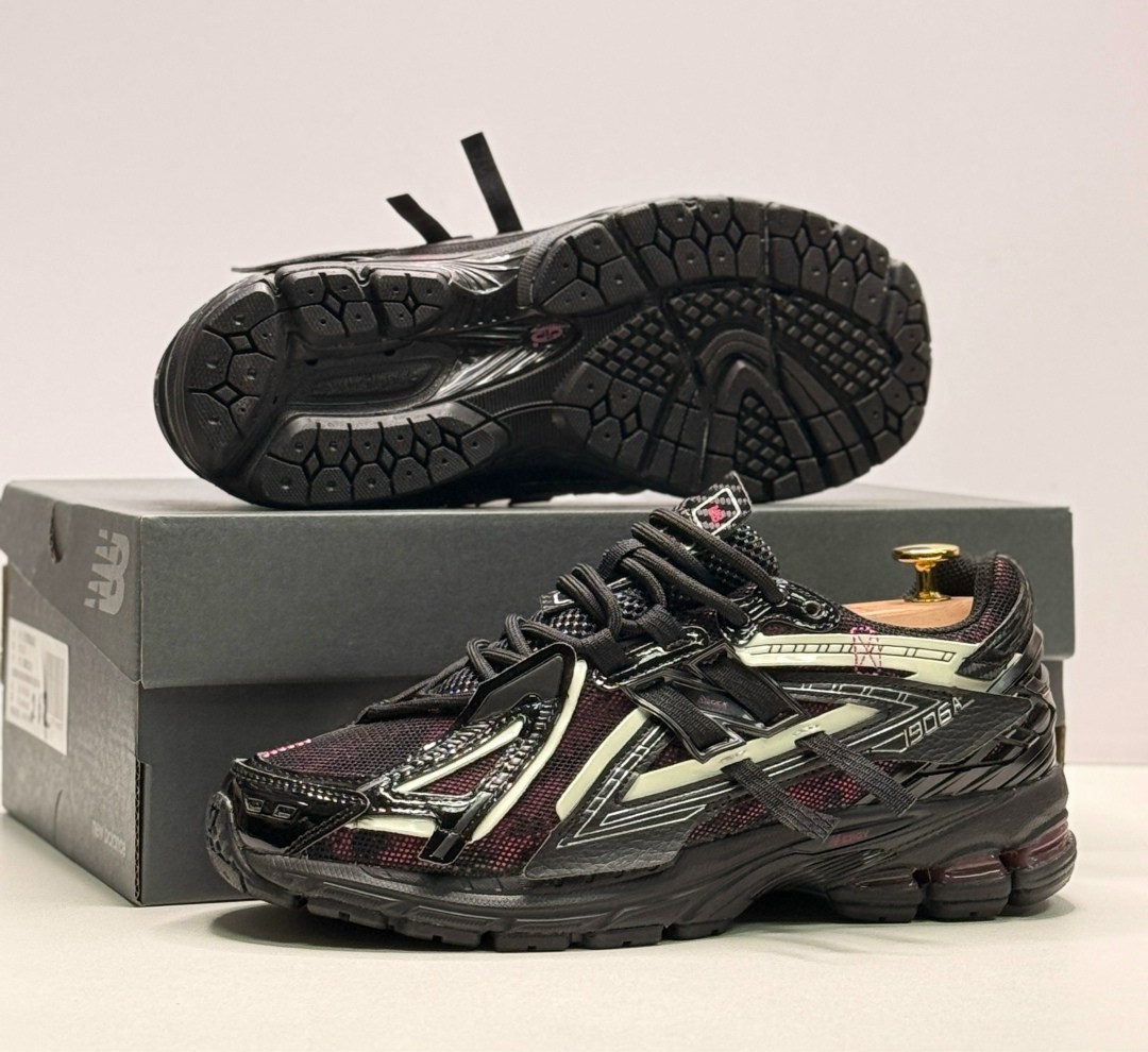 ,кроссовки new balance 1906a 'black dragon berry',кроссовки new balance 1906a,кроссовки,кроссовки new balance 1906a на шнуровке черный