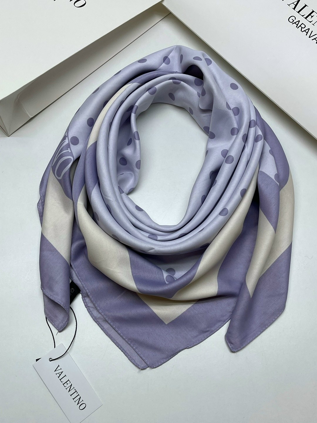 платки шарф,платки шелковые женские шейные,шарф платок шелковый,платок женский шелковый,платки тонкие женские