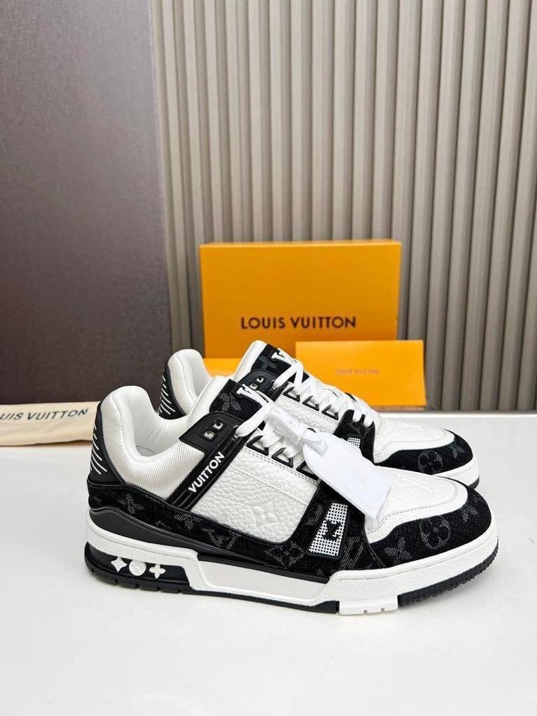 кроссовки louis vuitton мужские,louis vuitton кроссовки,кроссовки мужские louis vuitton lv 39-46,кеды louis vuitton,кожаные кроссовки louis vuitton trainer monogram - white / black