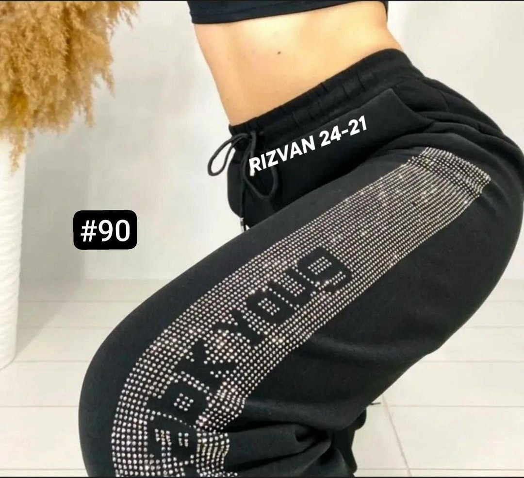 штаны со стразами,спортивные штаны со стразами,спортивные штаны со стразами летние,спортивные женские штаны,брюки спортивные женские