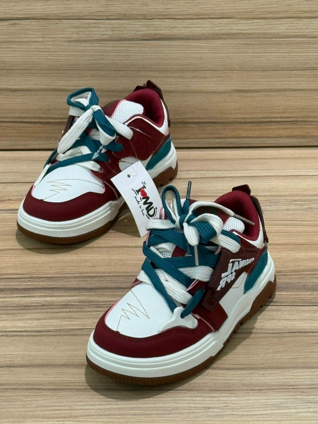 кроссовки,кроссовки женскиe,модные кроссовки,кроссовки дизайнерские,