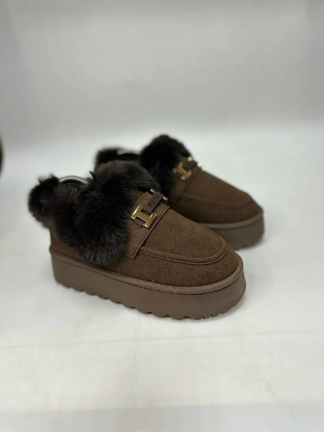 мюли с мехом женские,замшевые бежевые мюли с мехом miu miu,,мюли женские меховые,угги зимние укороченные с мехом
