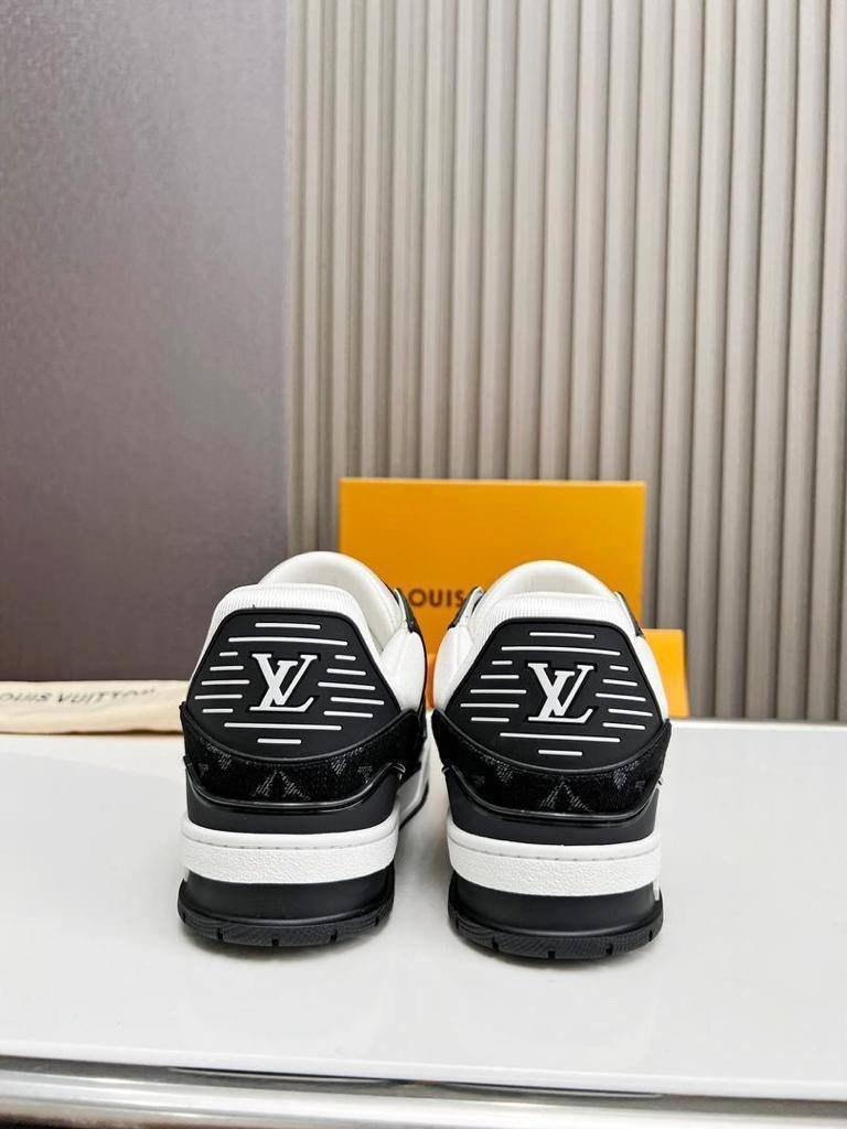 кроссовки louis vuitton мужские,louis vuitton кроссовки,кроссовки мужские louis vuitton lv 39-46,кеды louis vuitton,кожаные кроссовки louis vuitton trainer monogram - white / black
