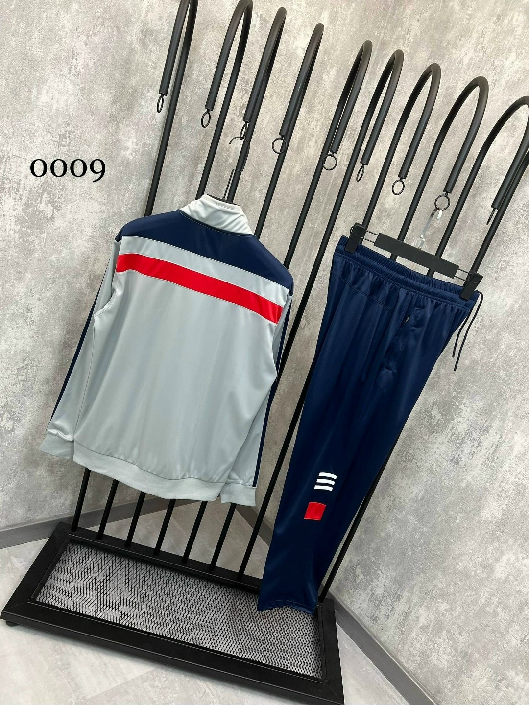 спортивный костюм адидас,спортивный костюм adidas originals,мужской спортивный костюм adidas,спортивный костюм adidas из 90-х,адидас строгий костюм спортивный