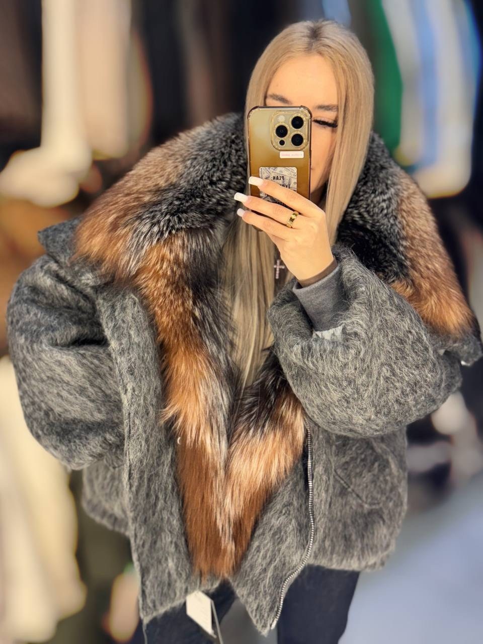 пуховики с натуральным мехом,джинсовая куртка с мехом,куртка с натуральным мехом,джинсовая куртка с мехом песца,джинсовка с мехом песца