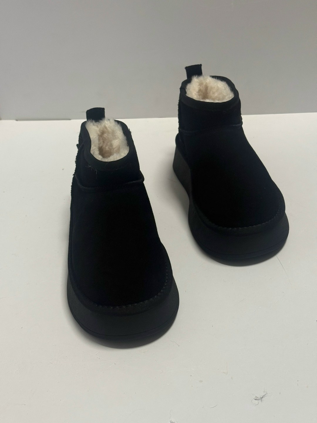 ,женские угги,женская зимняя ,зимняя , теплая