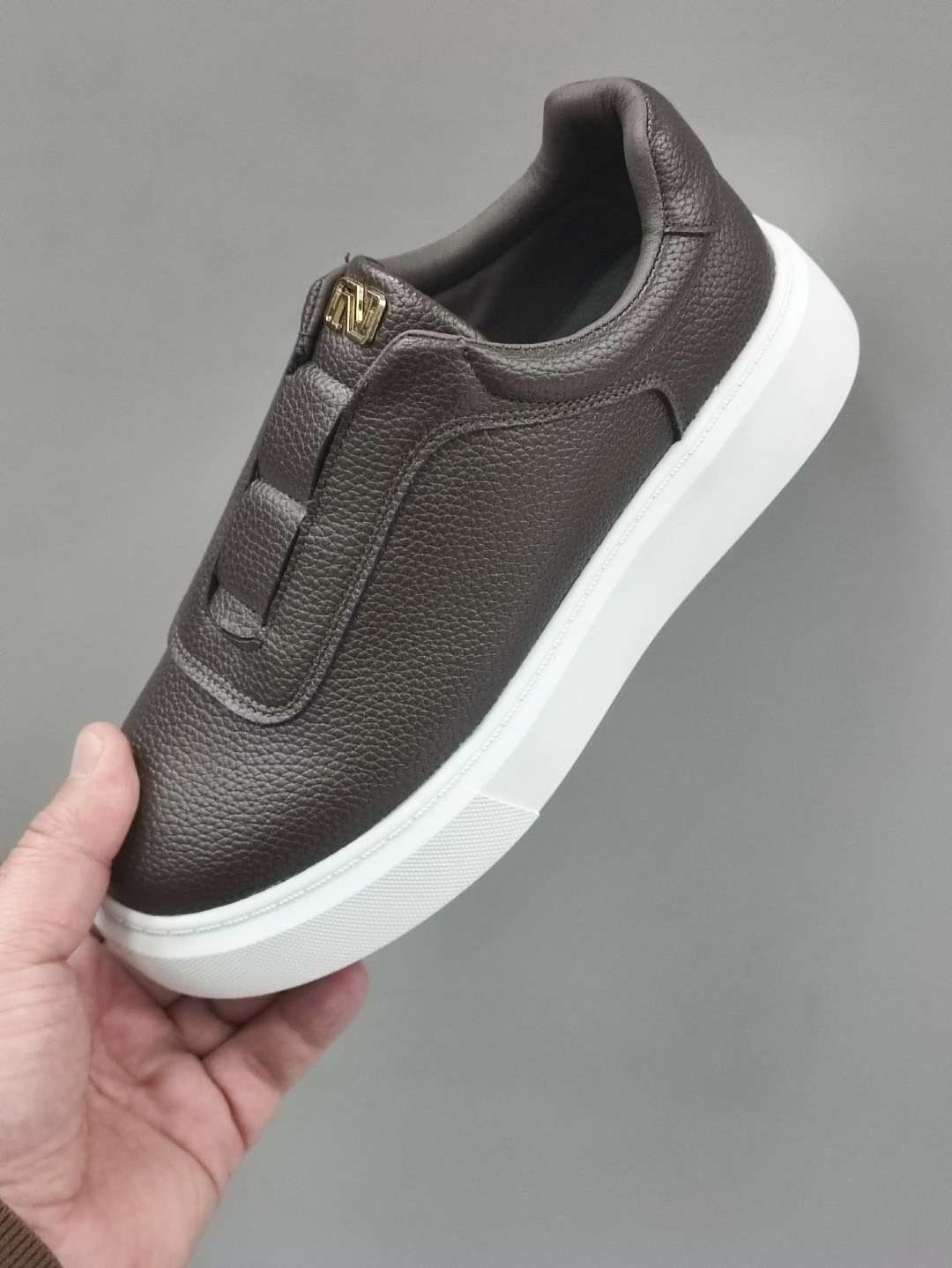 ,женская ,обуви,кроссовки бордовые,повседневная