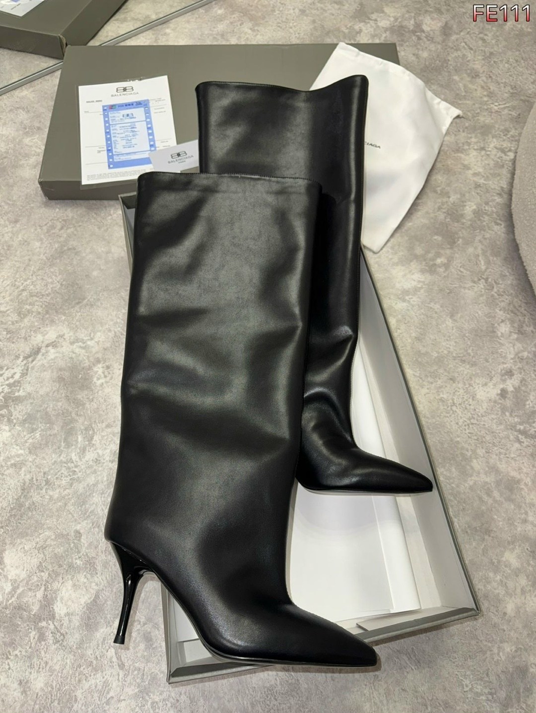 сапоги до колена на высоком каблуке с острым носком,кожаные сапоги массимо дутти,женские плиссированные сапоги до колена с острым носком на высоком каблуке-шпильке,новые остроносые сапоги до колена на