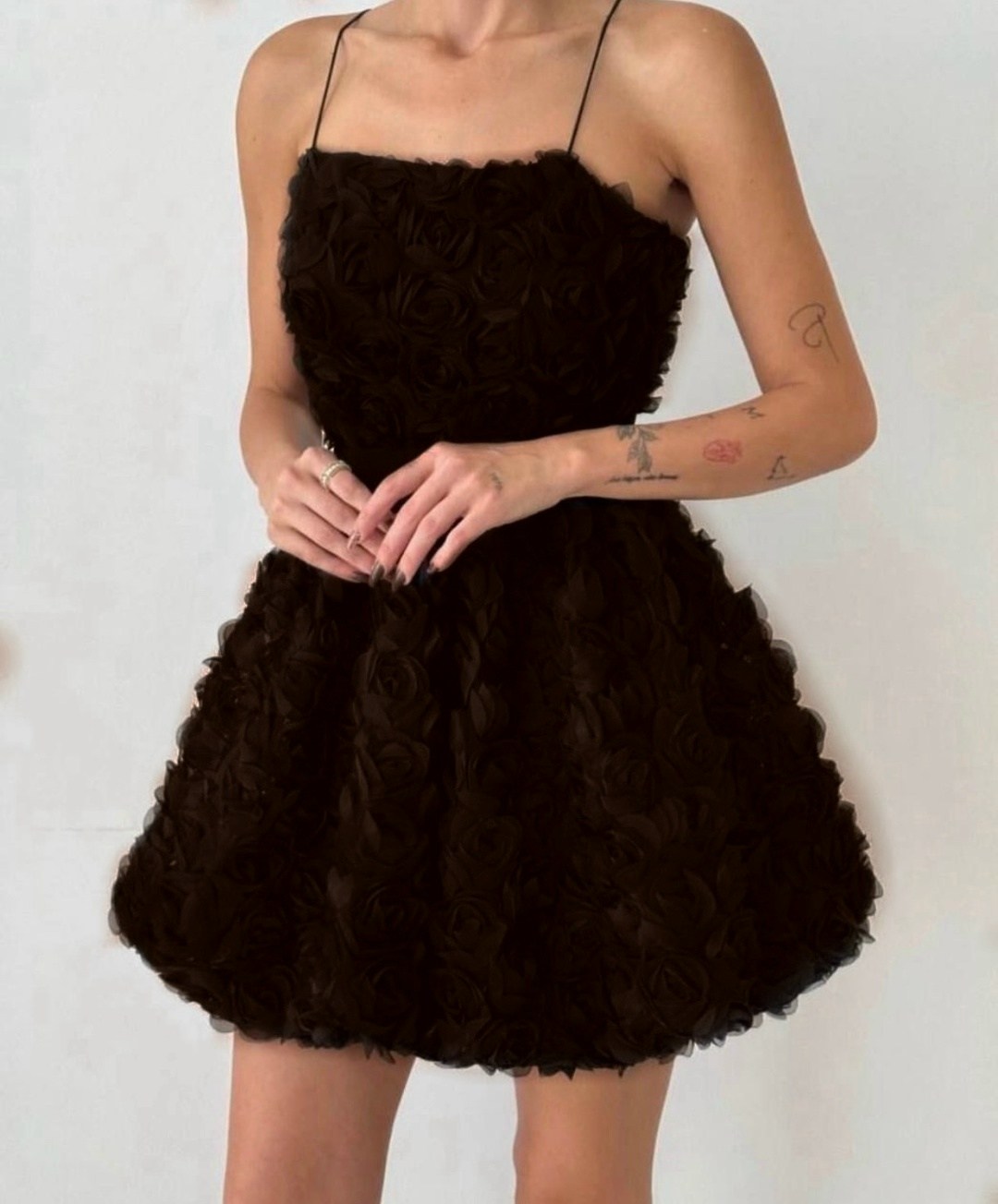 элегантные платья,платья мини,платье,мини свадебное платье,кружевное платье