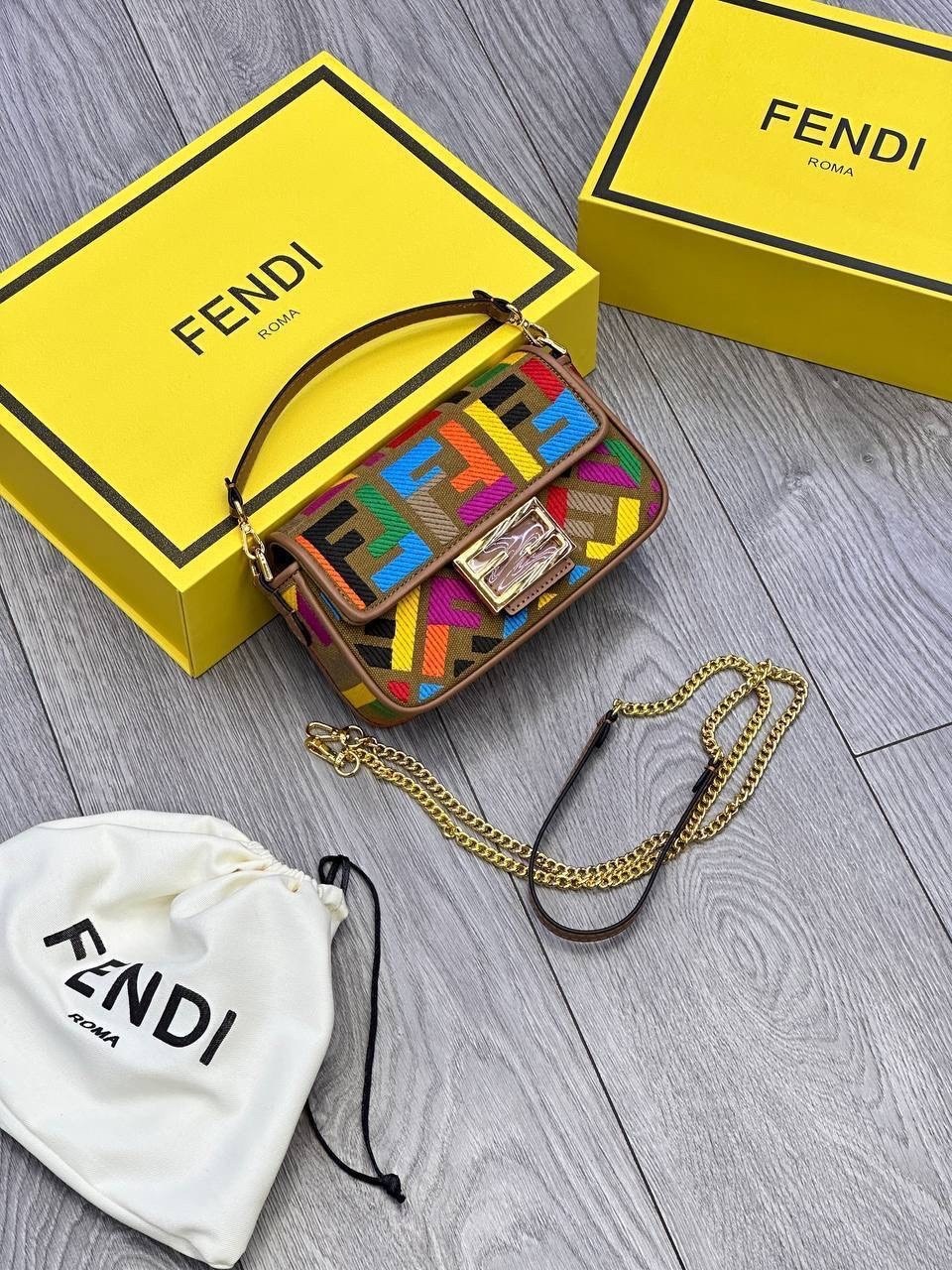 cумка fendi,сумка женская fendi,fendi сумка на плечо,сумка fendi baguette,сумка