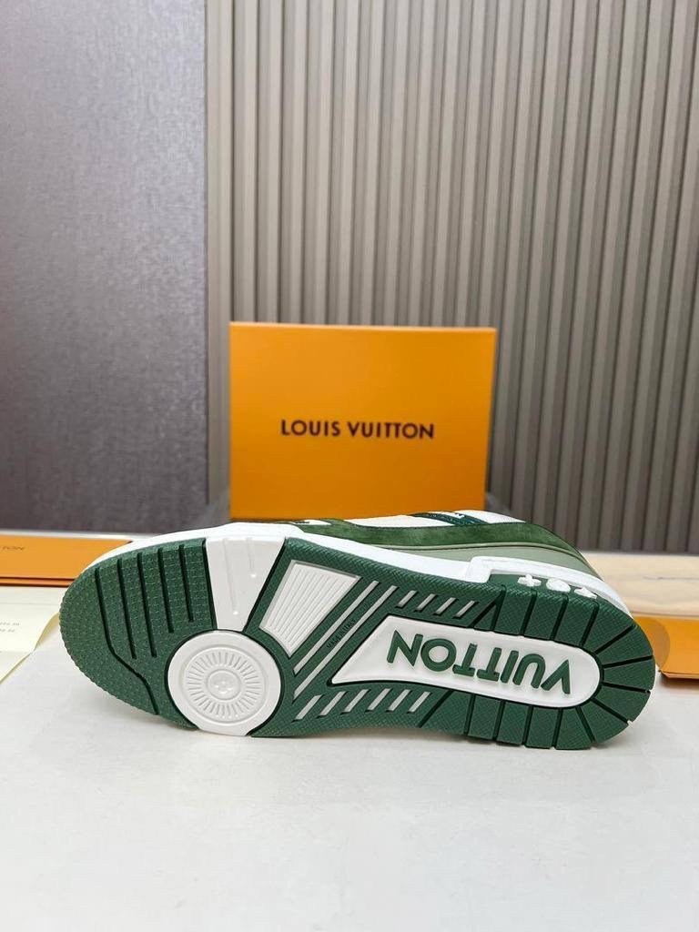 кроссовки louis vuitton,кроссовки louis vuitton trainer,кроссовки мужские louis vuitton,мужские кожаные кроссовки louis vuitton 2025 белые с зеленым,кроссовки луи виттон trainer
