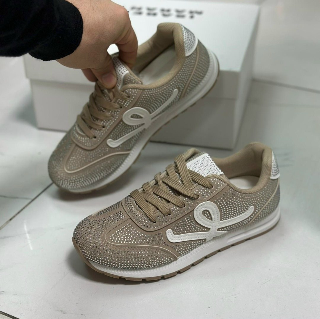 женские кроссовки chanel,кроссовки chanel,кроссовки женскиe,кроссовки шанели,