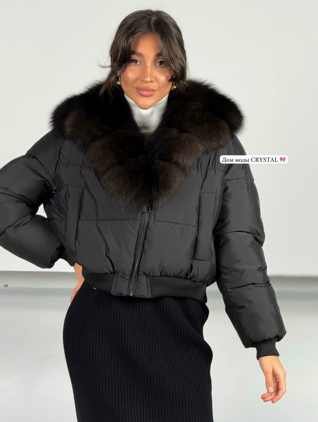 черный пуховик,пуховик женский,пуховик с меховым воротником,пуховик с натуральным мехом,короткий женский пуховик