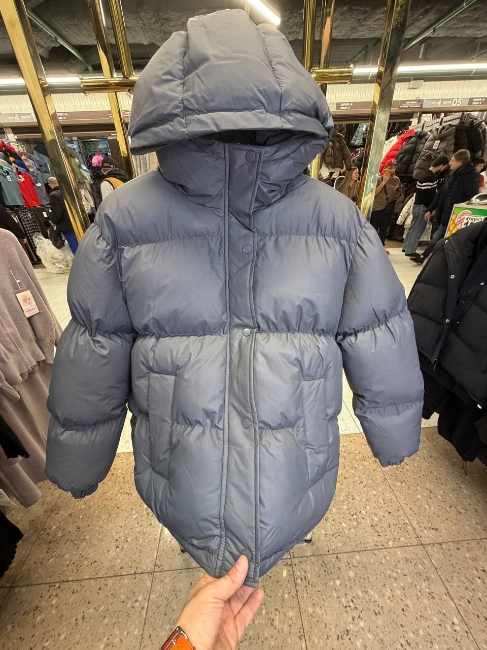 зимняя куртка-пуховик,куртка зимняя женская,пуховик женский,женский пуховик с капюшоном,пуховик