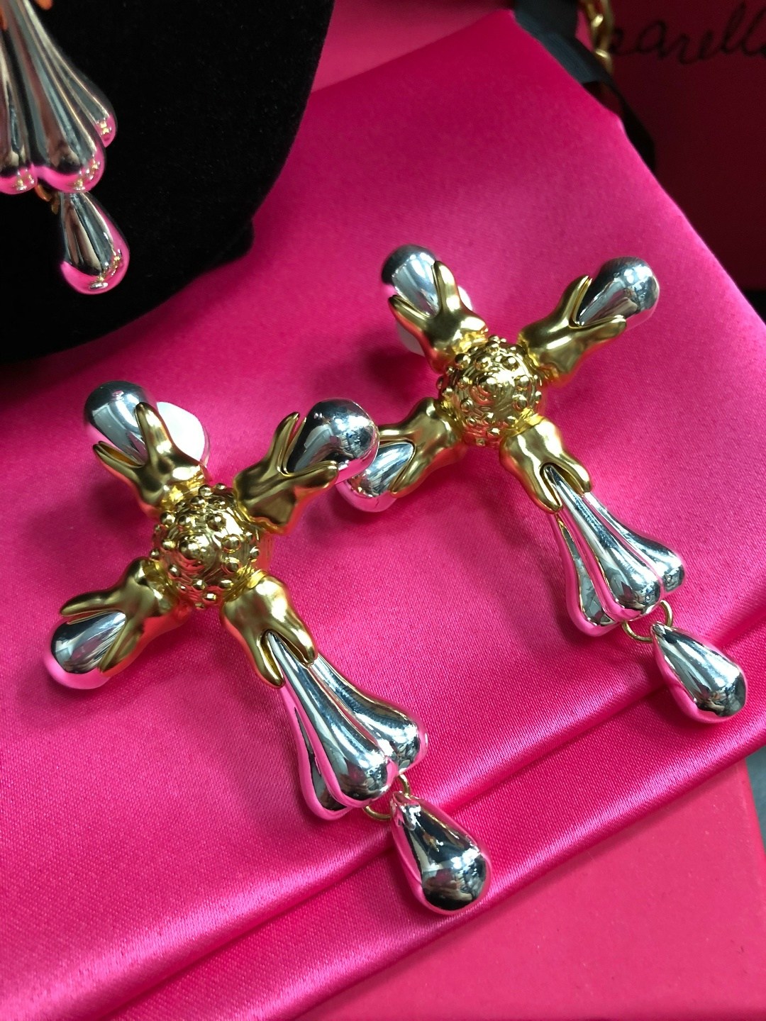 крестик с цепочкой,подвеска крест,ожерелье с крестом,колье с крестом,ювелирное украшение