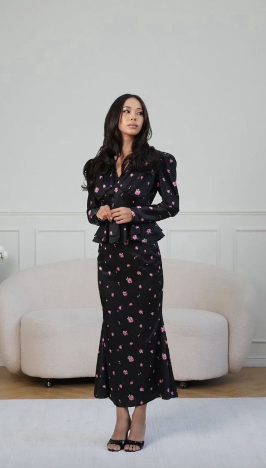 костюм с юбкой,,платье миди,платье вечернее офисное с баской baya bonita,женское длинное платье с принтом