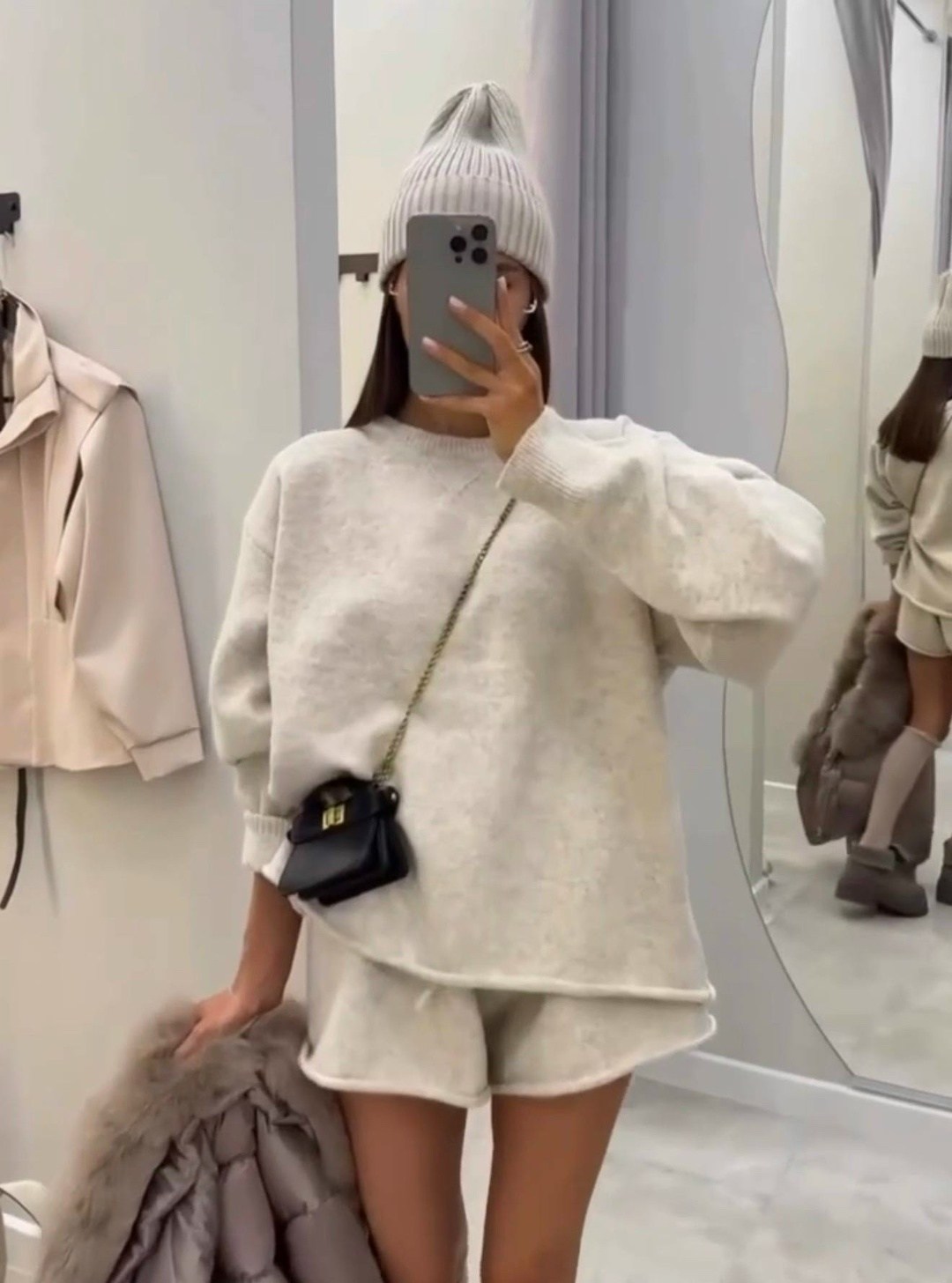 костюм с юбкой,трикотажные костюмы,трикотажный костюм с шортами,свитера женские