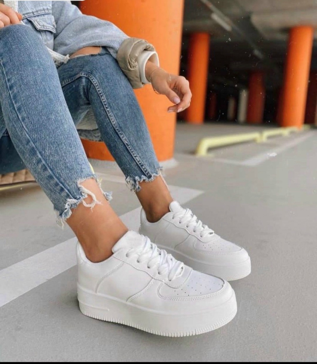 ,кроссовки женскиe,белые женские кроссовки, женская,кроссовки светлые