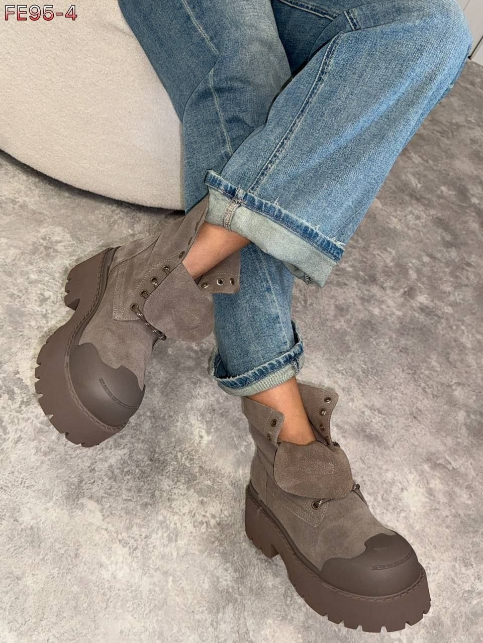 ,ботинки осенние balenciaga,ботинки осенние balenciaga premium shoes цвет серый гранит,ботинки челси balenciaga,женские ботинки