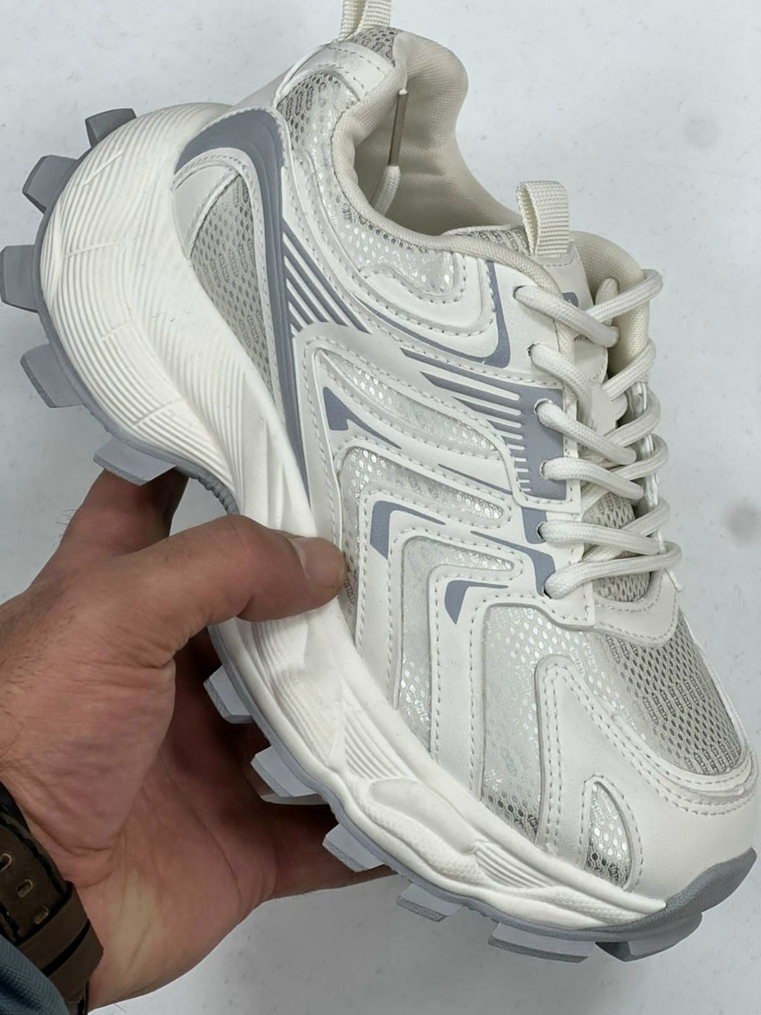 кроссовки женские,массивные кроссовки,повседневные кроссовки,,кроссовки модные