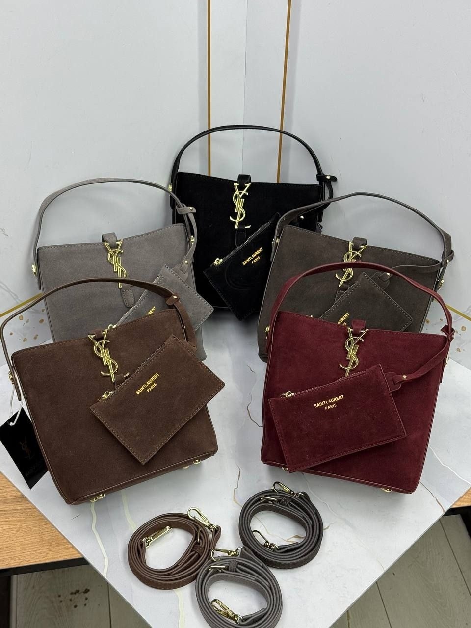 замшевая сумка yves saint laurent 32x25 см,замшевая сумка yves saint laurent 38x34 см,женская замшевая сумка yves saint laurent 37x29 см,сумка yves saint laurent ysl замшевая love bag,сумка saint laur