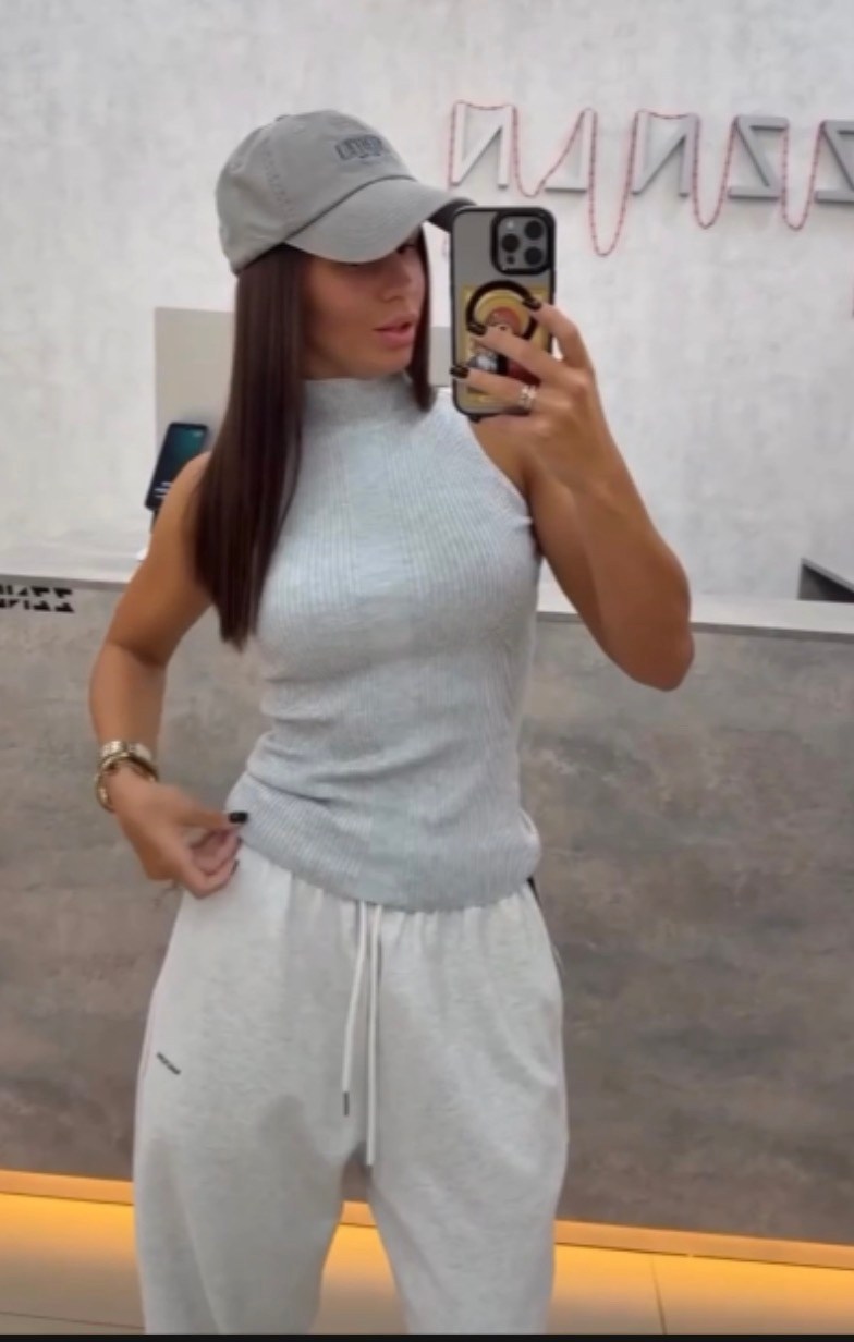 майка топ вязаный с горлом под пиджак базовый,стильная одежда,,майка базовая классическая в рубчик топ