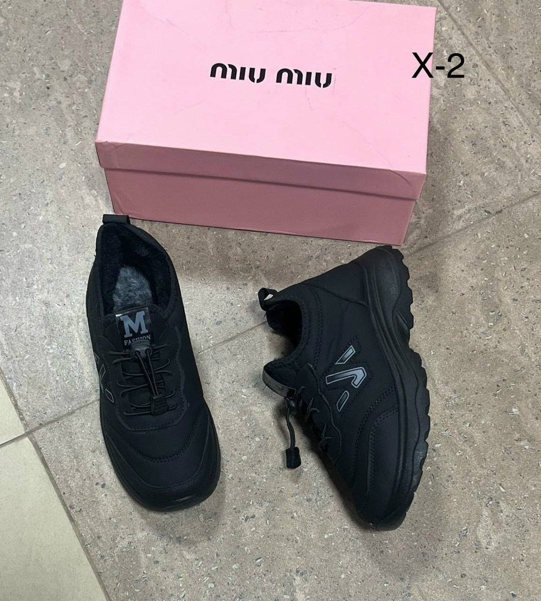 ,кроссовки женские,черные кроссовки,черные кроссовки женские, женская