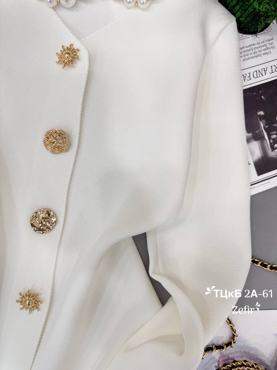 платье стиль,платье пиджак с золотыми пуговицами,пальто с золотыми пуговицами,костюм с золотыми пуговицами,трикотажное платье
