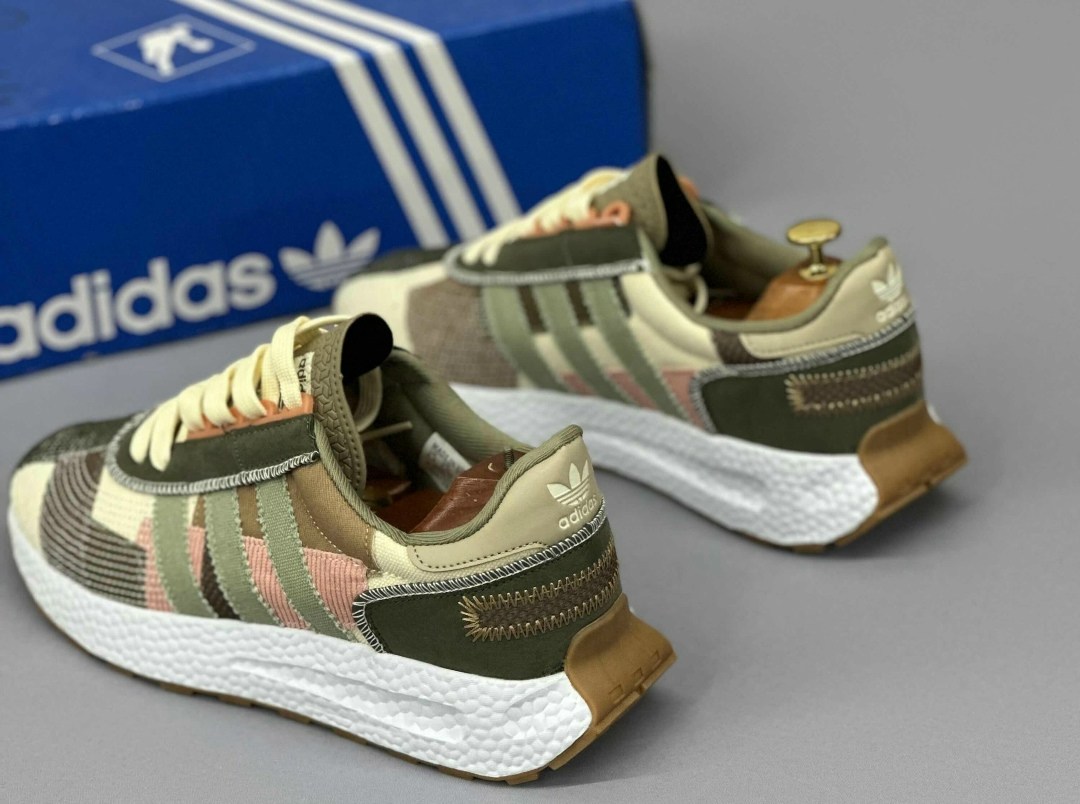 кроссовки adidas originals retropy,кроссовки adidas,кроссовки adidas retropy,кроссовки адидас лимитированная коллекция,кроссовки adidas retropy e 5