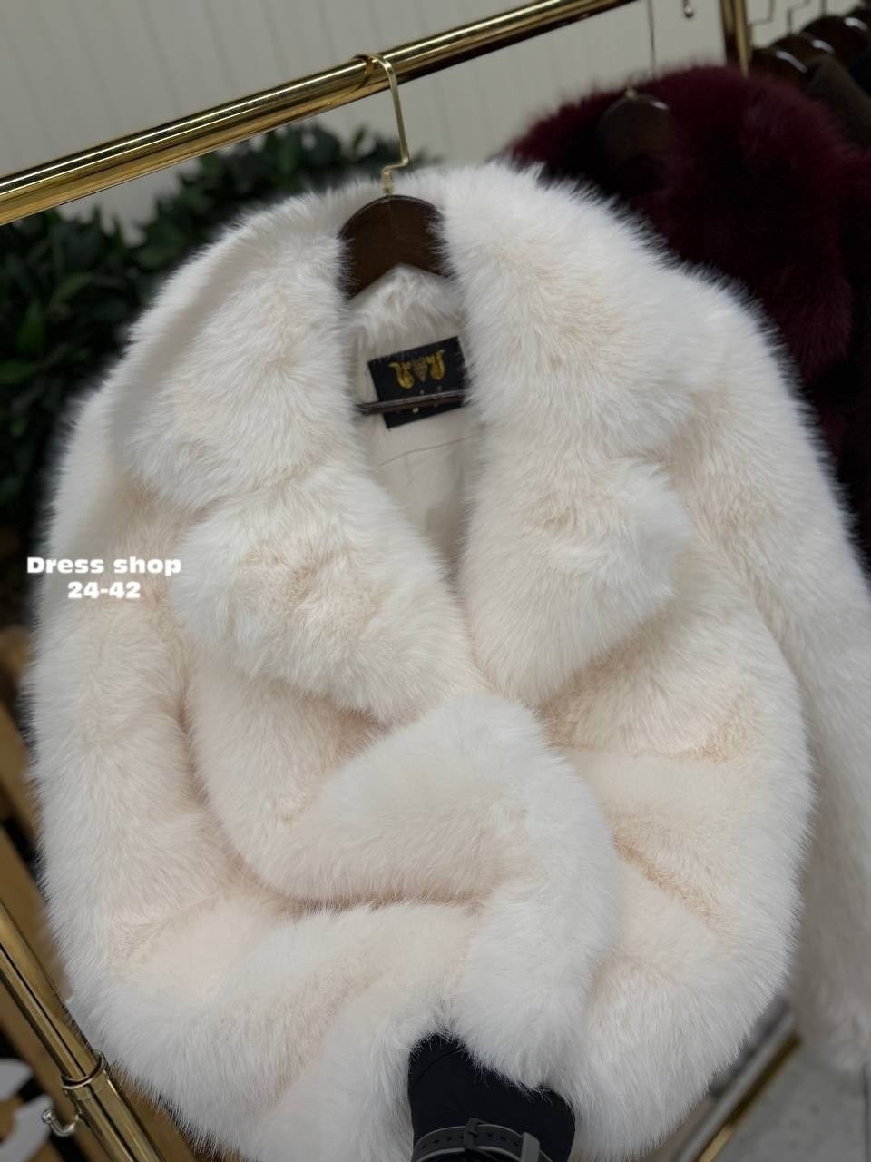 женская шуба,шуба искусственная,шубка,шуба короткая,меховая куртка