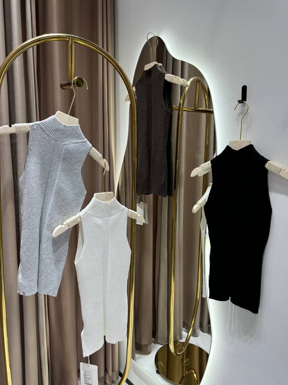 майка топ вязаный с горлом под пиджак базовый,стильная одежда,,майка базовая классическая в рубчик топ