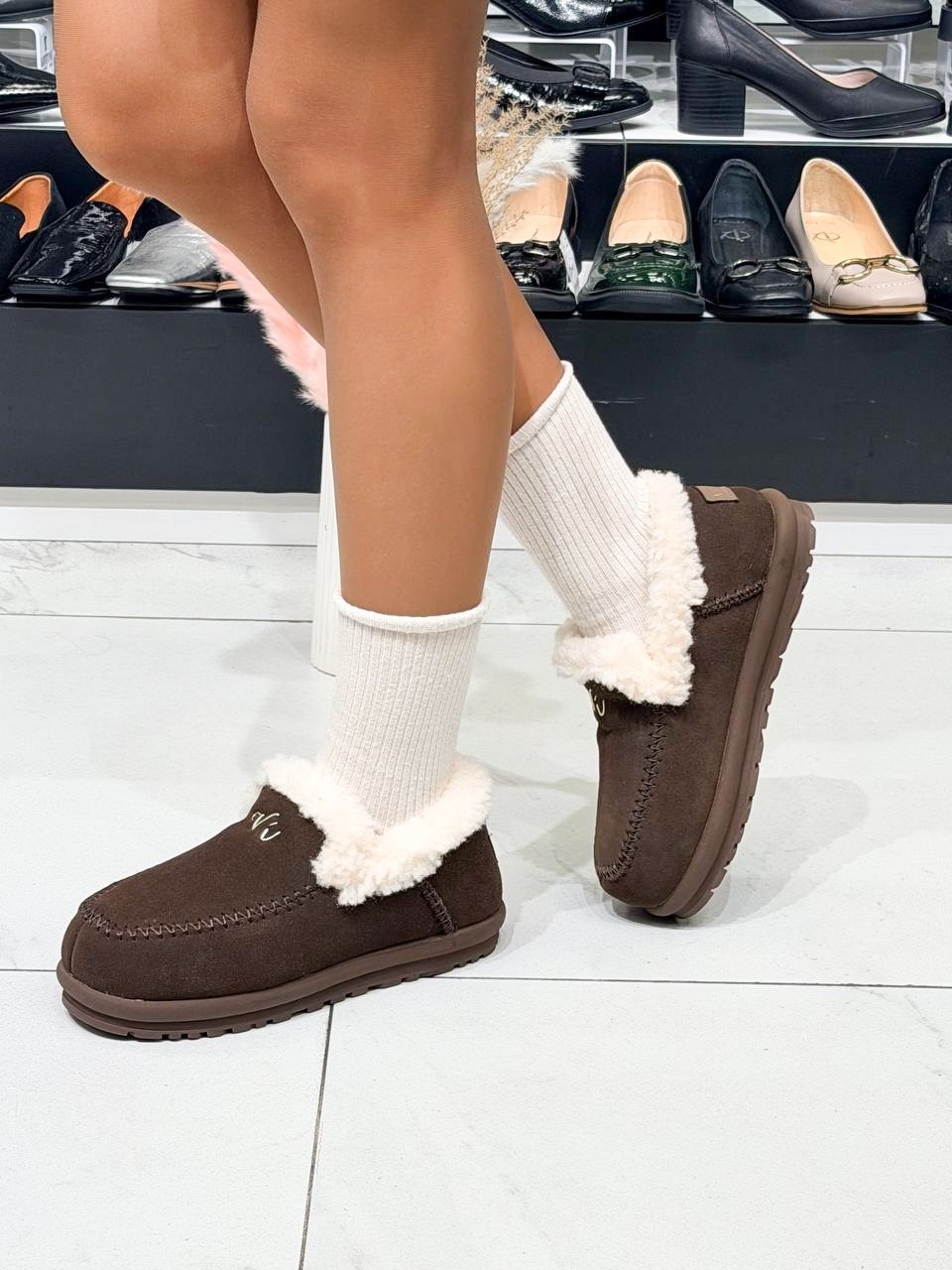 угги короткие с мехом зимние на высокой подошве amalino,угги зимние на платформе с мехом теплые сапоги vaniti,,угги женские,угги зимние короткие с мехом на толстой подошве