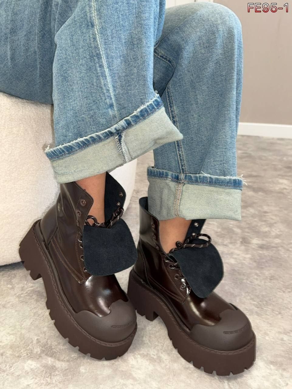 ,ботинки осенние balenciaga,ботинки челси balenciaga вх95,женская ,ботинки женские