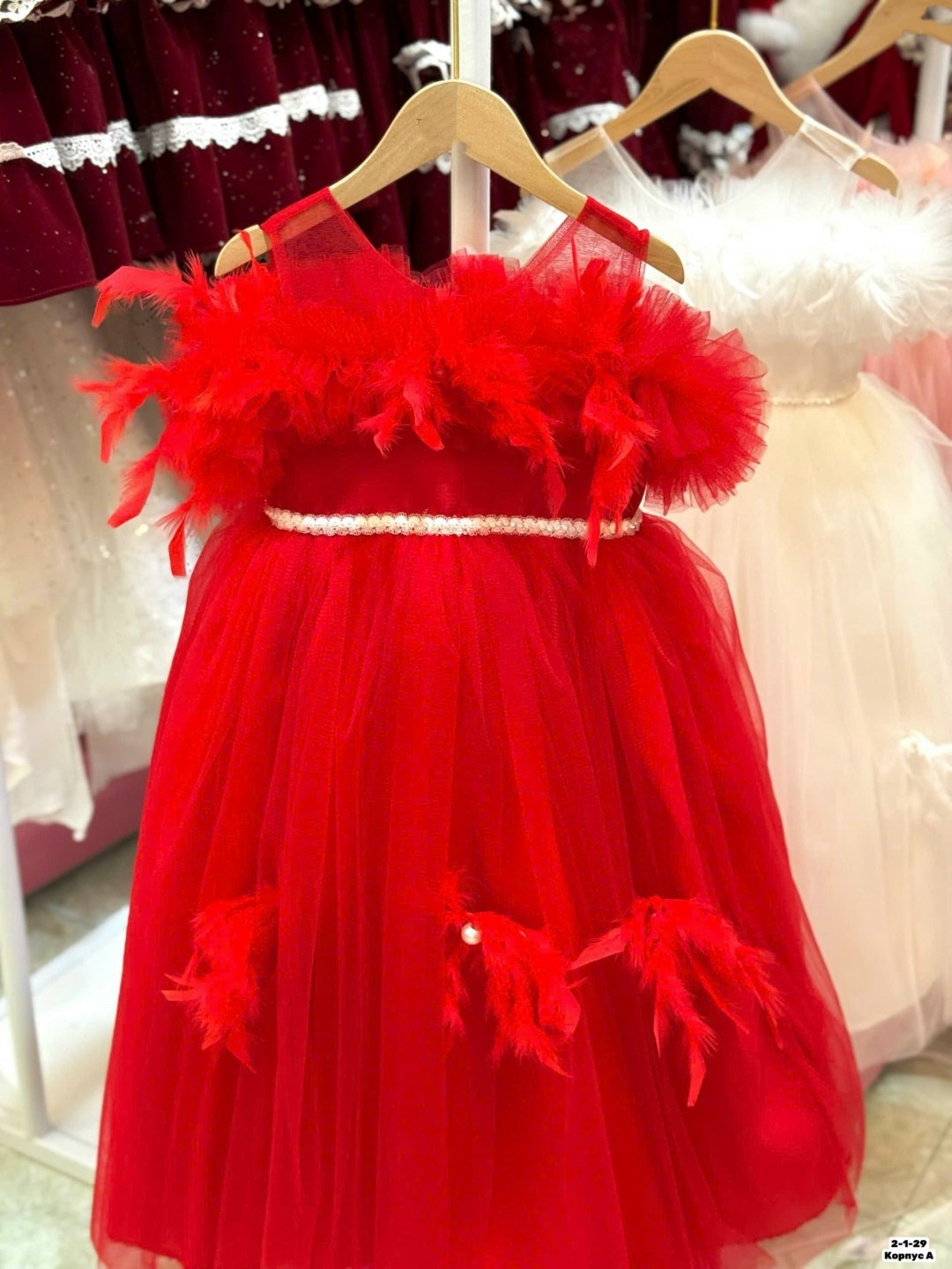 красное платье для девочки,платье нарядное на девочку,детская платье,детские платья для девочек,красное нарядное платье