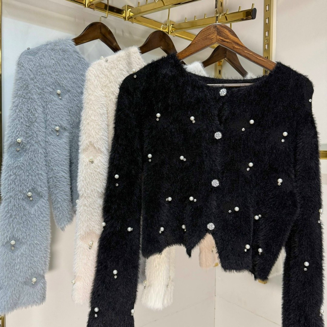 вязаные кардиганы,женский трикотажный кардиган укороченный свитер с бусинами в винтажном стиле,вязаный кардиган из искусственной норки и кашемира,укороченный свитер кардиган пушистый новогодний на пуг