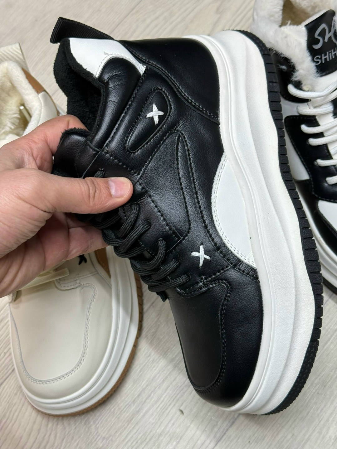 ,зимние женские кроссовки,женские кроссовки,кроссовки для женщин,спортивная